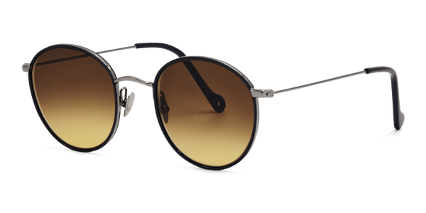 Marine eyeglasses shop