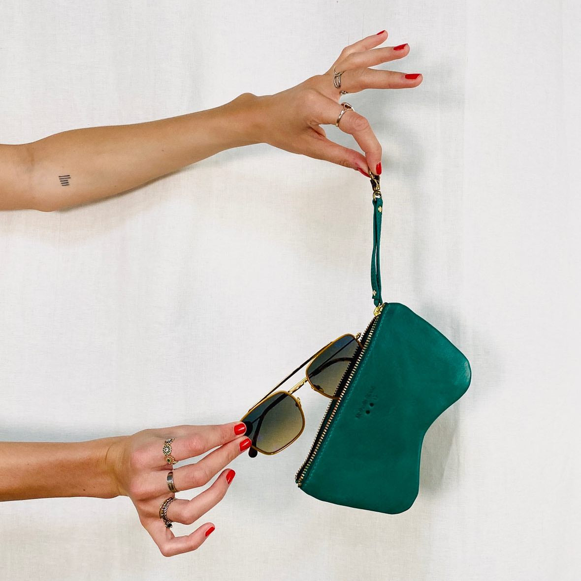 pochettes en cuir pour lunettes de soleil maison nathalie blanc